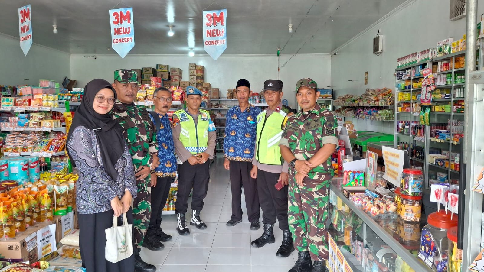 Pastikan Pangan Aman dan Layak Konsumsi, Puskesmas Manisrenggo bersama Lintas Sektoral Laksanakan Pengawasan Pangan Natal dan Tahun Baru ( Nataru )