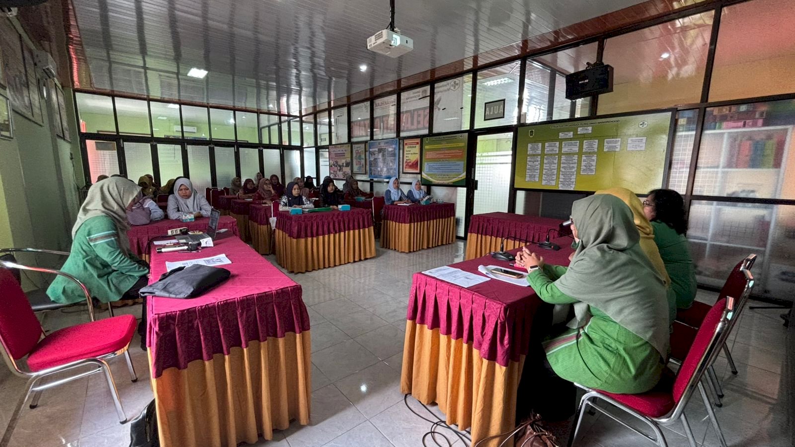 Tingkatkan Kapasitas Kader, Perkuat Layanan Kesehatan Masyarakat